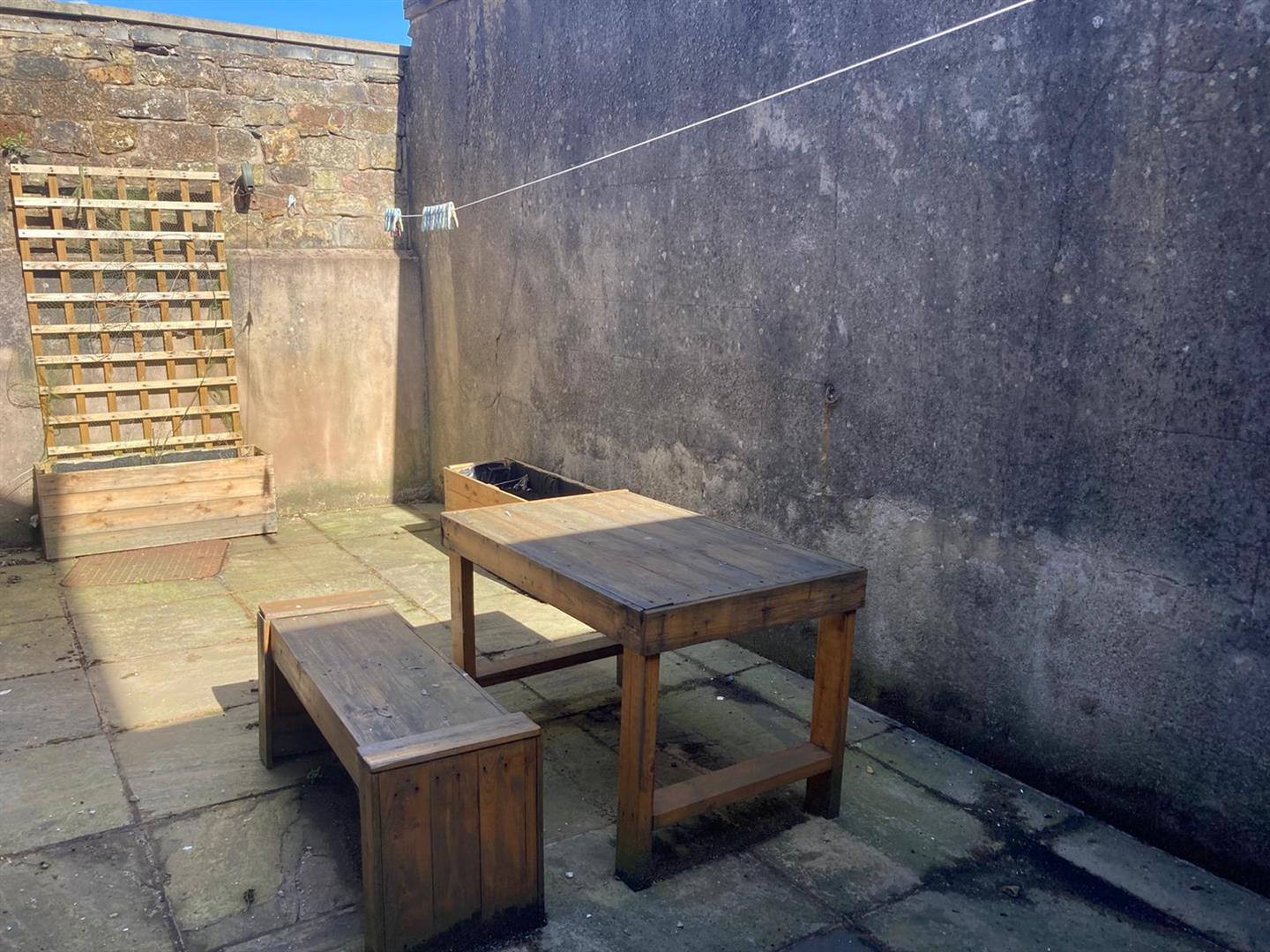 Studio 7, 110 St. Leonards Gate, Lancaster, LA1 1NN